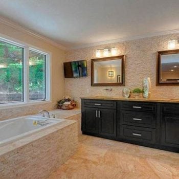 custom bathroom cabinets